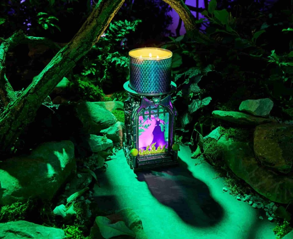 Imagem ilustrativa dos produtos da Bath & Body Works da Malévola, de sua coleção Vilões Disney