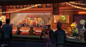 Backstage dos Muppets no pré show da atração rocknroller coaster, montanha russa radical do parque de diversões Disney's Hollywood Studios, que terá como novo tema, os Muppets