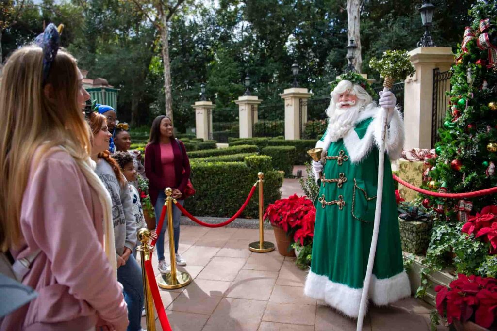 Papai Noel no parque Epcot, na Disney, durante as festas de final de ano, no Festival of Holidays