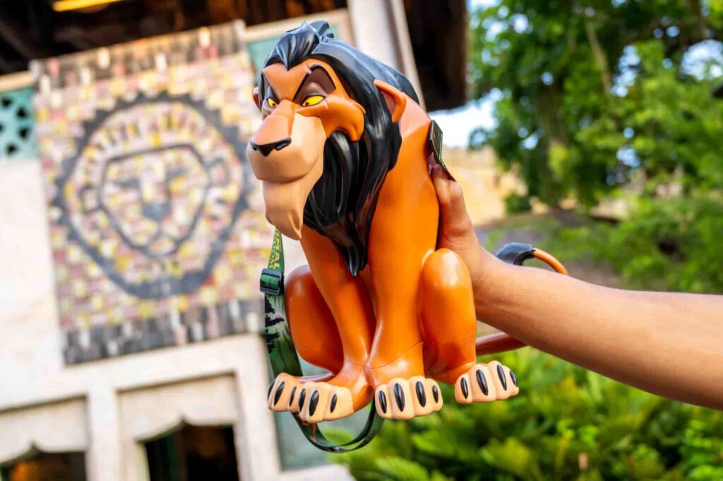 Balde de pipoca do Scar do filme O Rei Leão, que está sendo comercializado no parque da Disney, Animal Kingdom