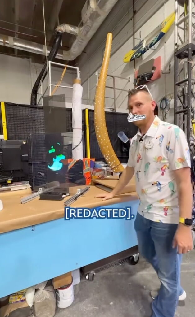 Imagineer no vídeo do instagram postado onde ele revela algum segredo que é "censurado"