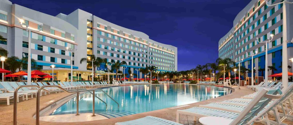 Piscina do hotel Universal's Endless Summer em Orlando, parte do complexo da Universal Orlando