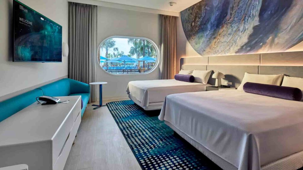 Quarto do Hotel Terra Luna, irmão do Hotel Stella Nova da Universal, na região do Epic Universe