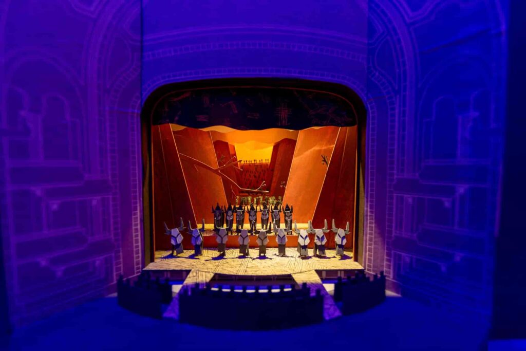 Epcot recebe exposição de peças do Lion King na Broadway durante o Festival of the Arts