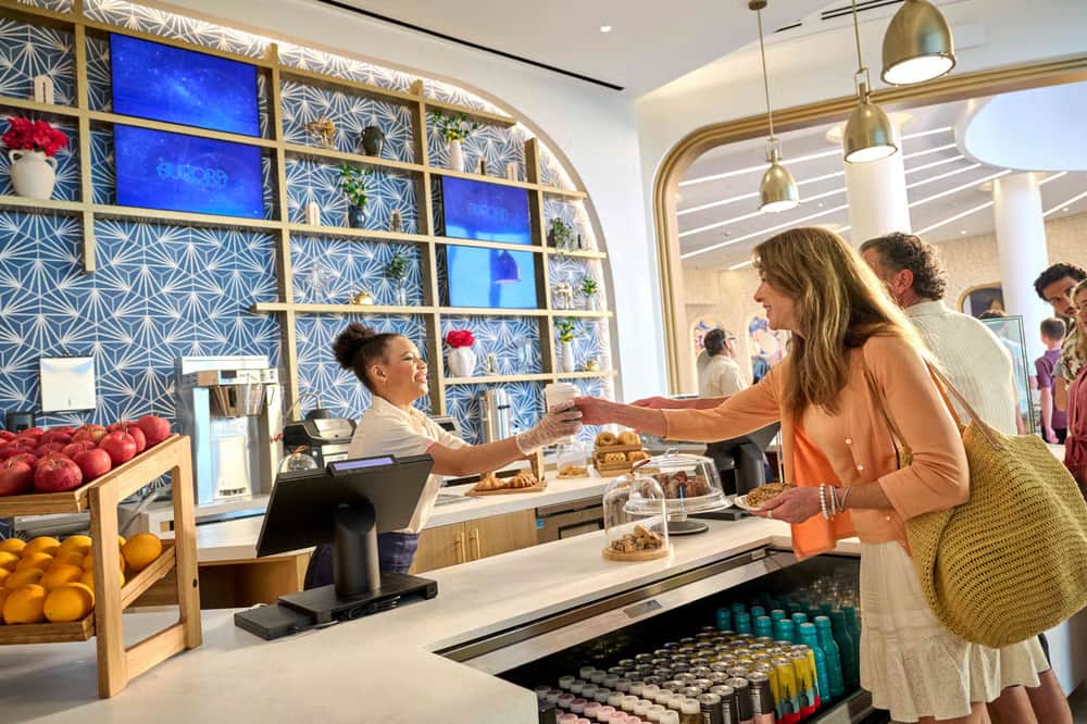 Café do Grand Helios Hotel, hotel de luxo do complexo da Universal de Orlando que fica no parque temático Epic Universe, com entrada exclusiva ao parque