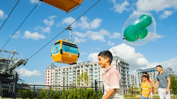 Skyliner, o teleférico, meio de transporte do Disney's Riveira Resort, hotel de luxo do complexo Walt Disney World Resort em Orlando na Flórida