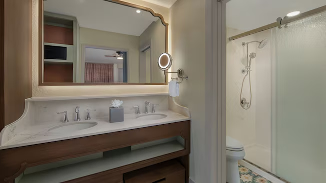 Banheiro do hotel Disney's Port Orleans French Quarter em Walt Disney World Resort