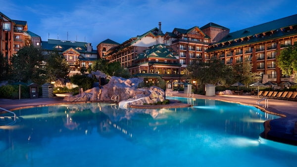 Piscina do Disney's Wilderness Lodge, hotel de luxo dentro do resort Walt Disney World