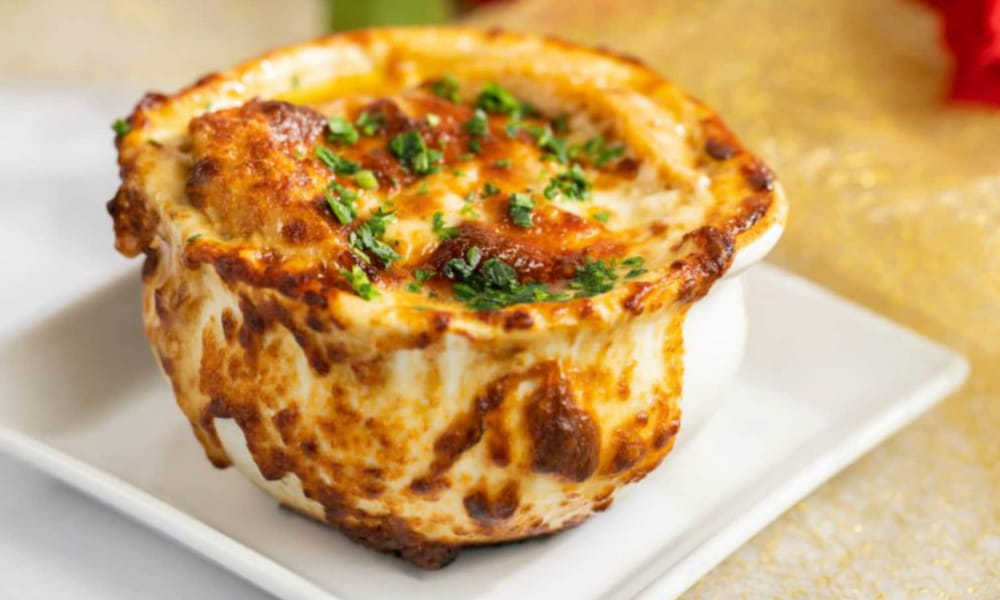 Prato servido no restaurante Be Our Guest que fica no Castelo da Fera dentro do parque Disney's Magic Kingdom em Orlando