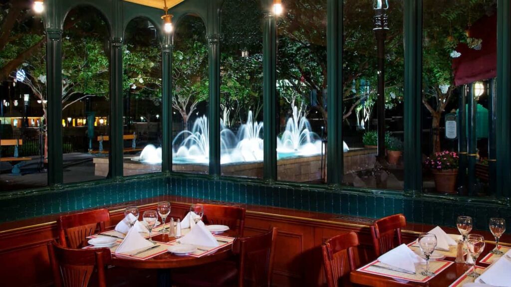 Restaurante Chefs de France, restaurante típico francês que fica dentro do parque temático Epcot em Walt Disney World Resort