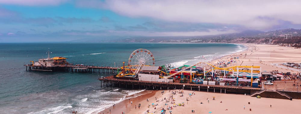 O Pier de Santa Monica é um destino americano extremamente popular por ser o fim da famosa Rota 66 que corta todo o país