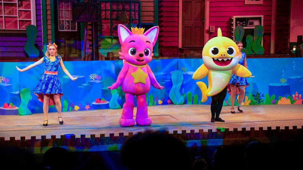 Baby shark e sua turma em show especial no SeaWorld