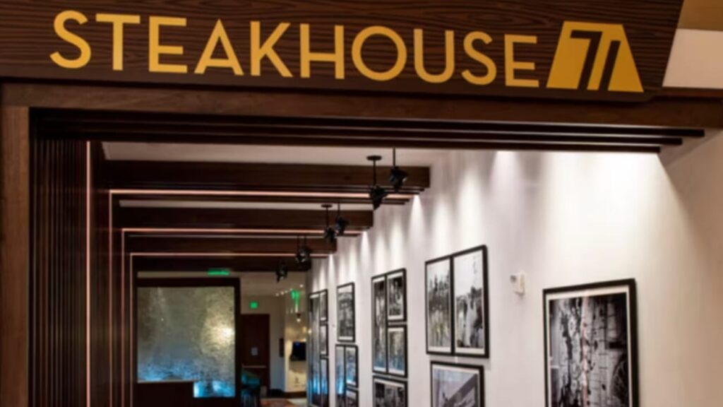Entrada do restaurante Steakhouse 71 no Disney's Contemporary Resort um dos restaurantes com melhor comida dentro do complexo