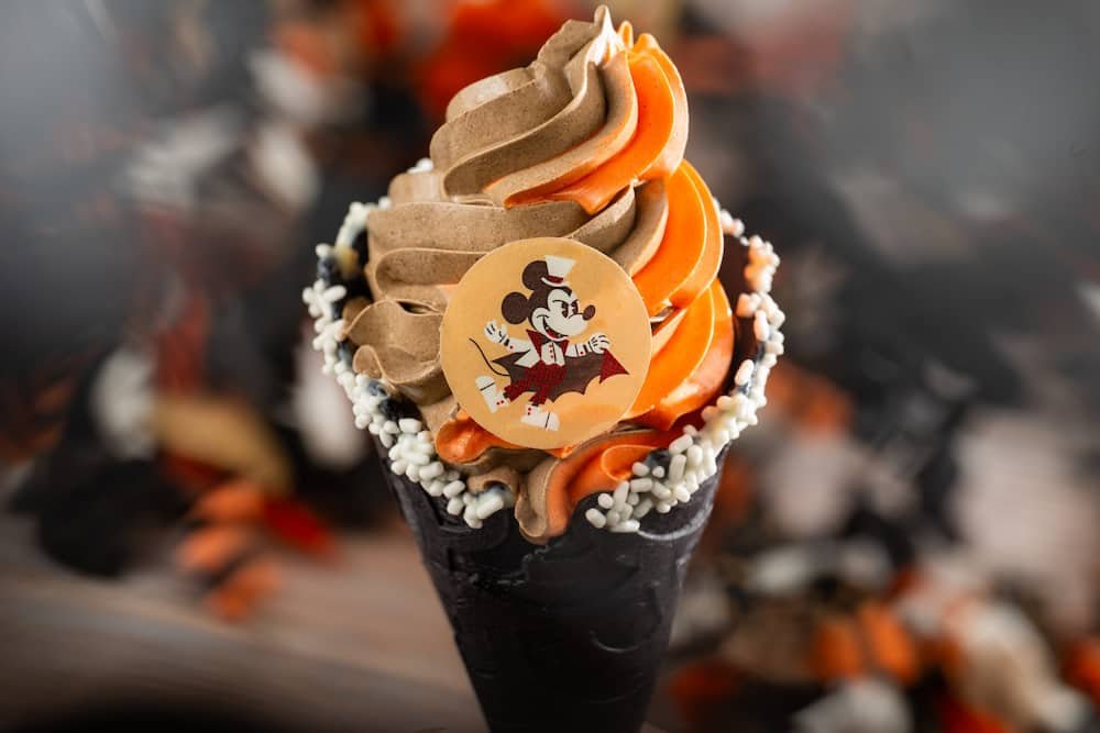 Sorvete especial do Mickey Vampiro para o Halloween em Disney Springs